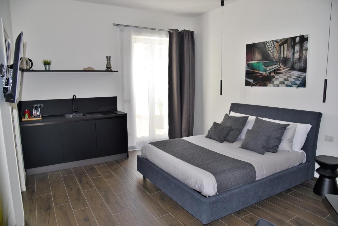 Gl Rooms And Apartments Bari Kültér fotó